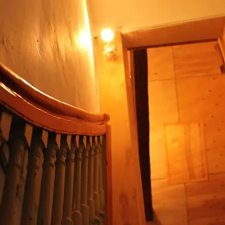 Hostel Tabinoya - Tallinn's Travellers House *